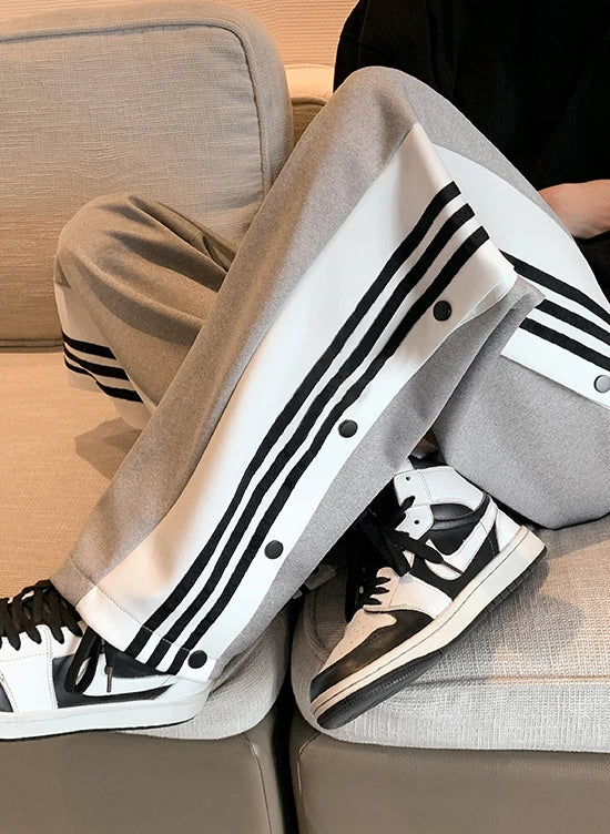 Unisex fashion pants in black with modern street vibe